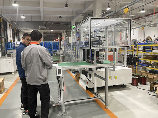 2 Pole Field Coil Mesin Penggulung Stator Otomatis Estatores pemasok